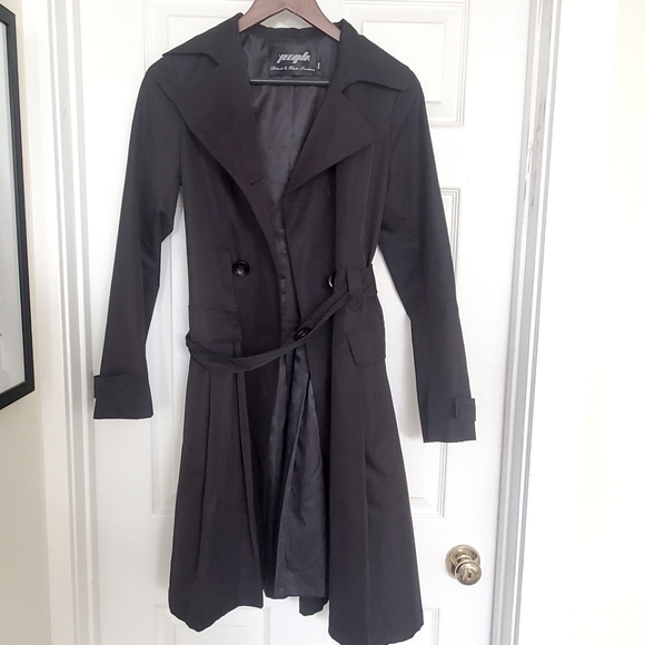 Fit & Flare Trench coat - Picture 1 of 4